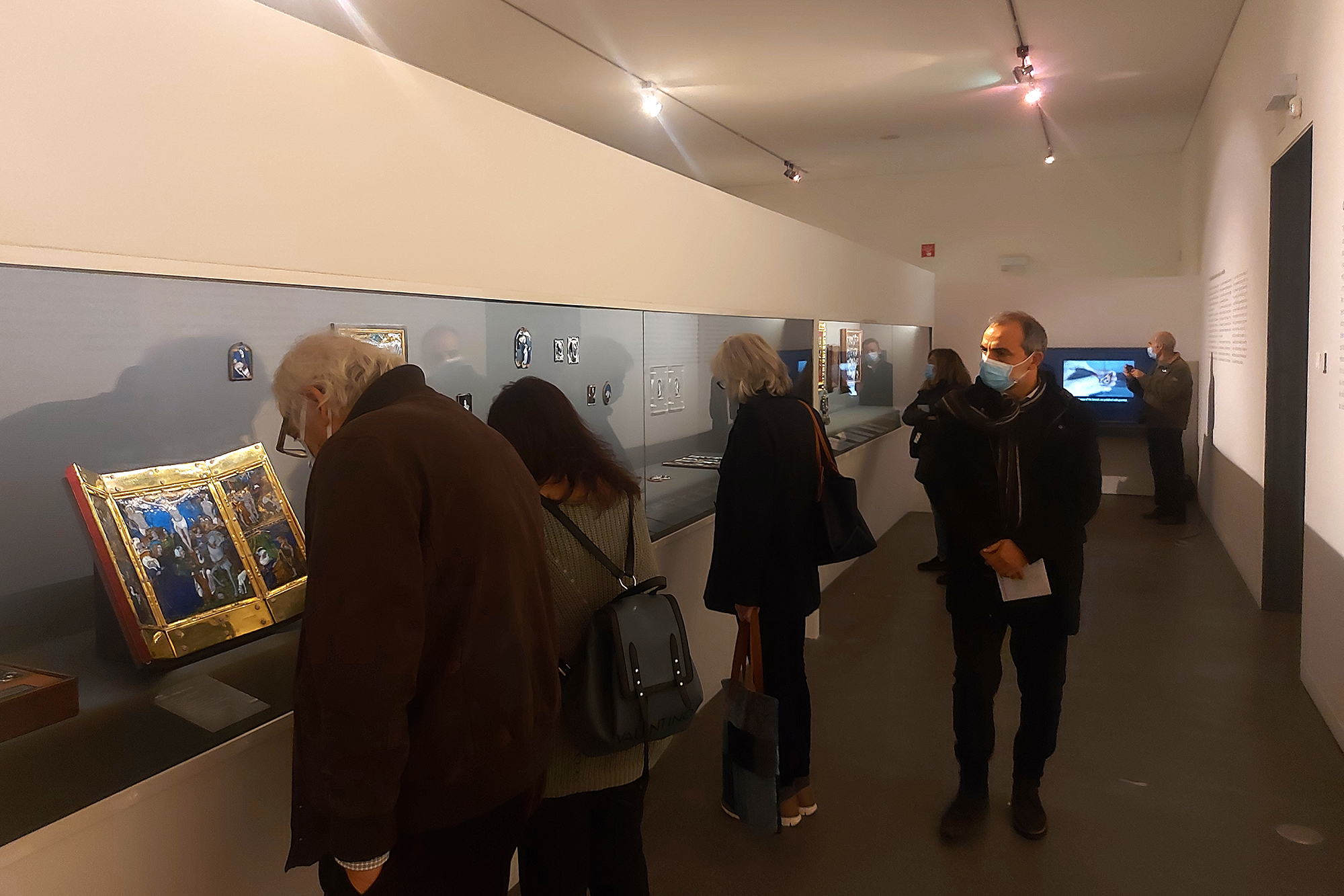 Exposição Azul e Ouro