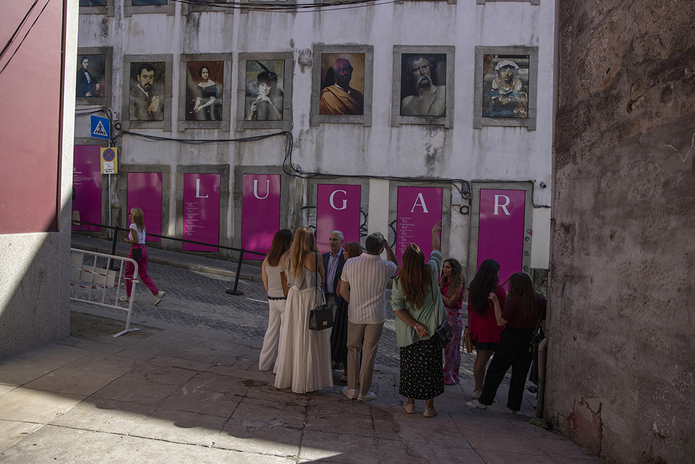 Exposição Lugar Cativo