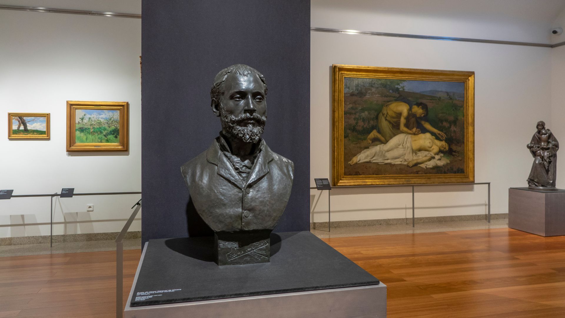 Busto de Marques de Oliveira