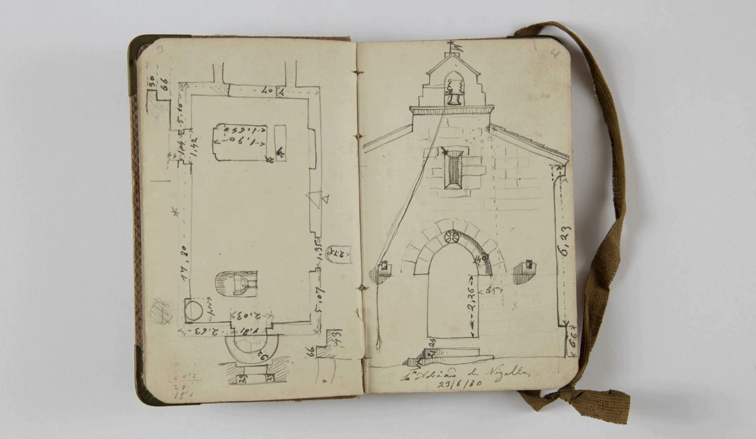 Caderno Viagens Soares dos Reis